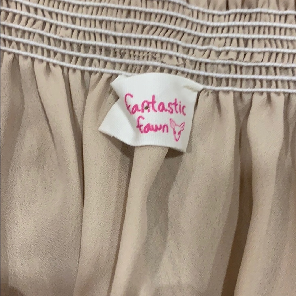 Fantastic Fawn cold shoulder top - Picture 3 of 6